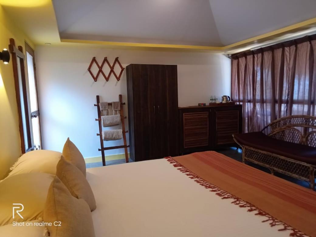 Mariposa Beach Grove Agonda Luaran gambar